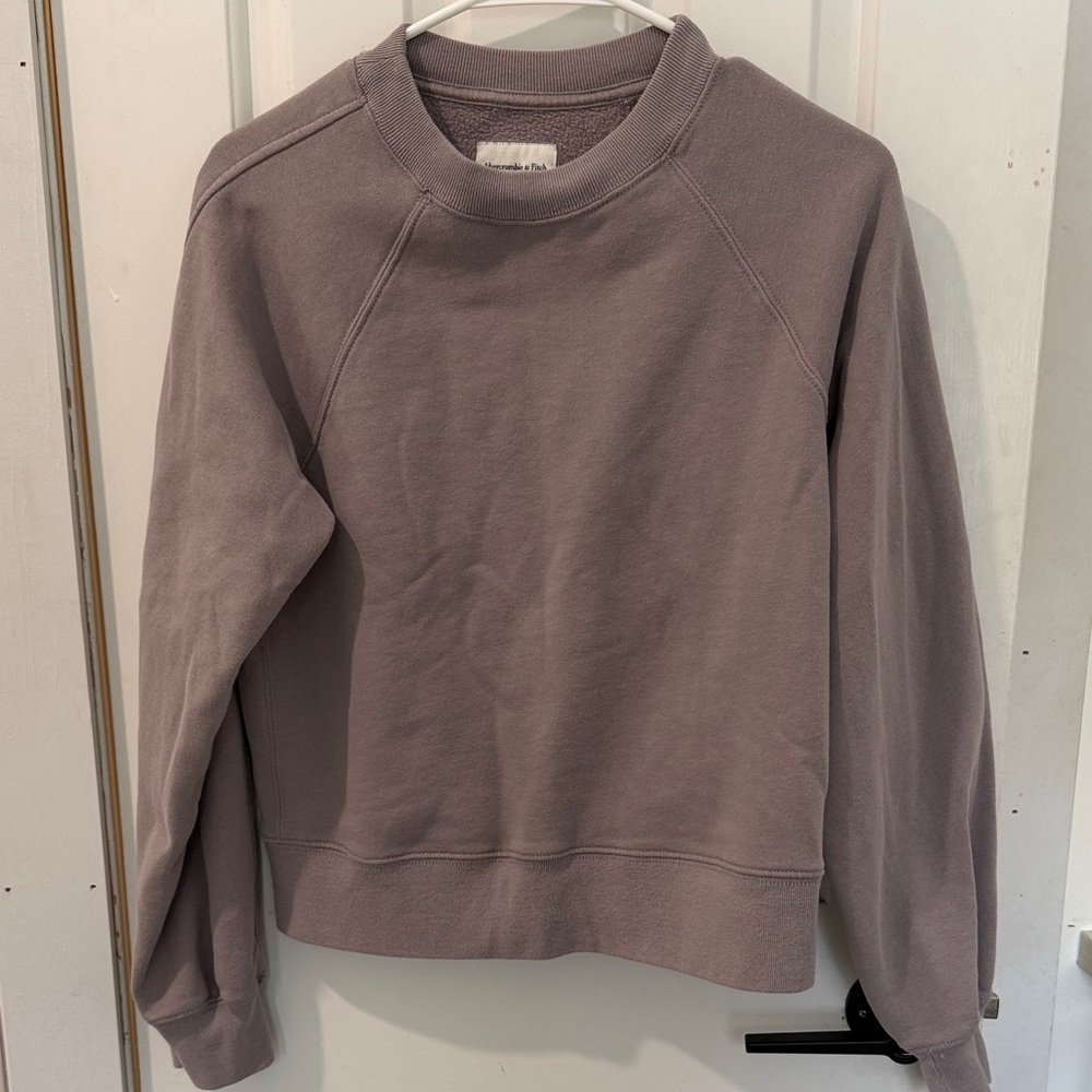 Abercrombie & Fitch Crewneck Sweater Soft A&F essentials